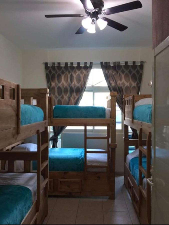 Hostal บูเซเรียส ภายนอก รูปภาพ