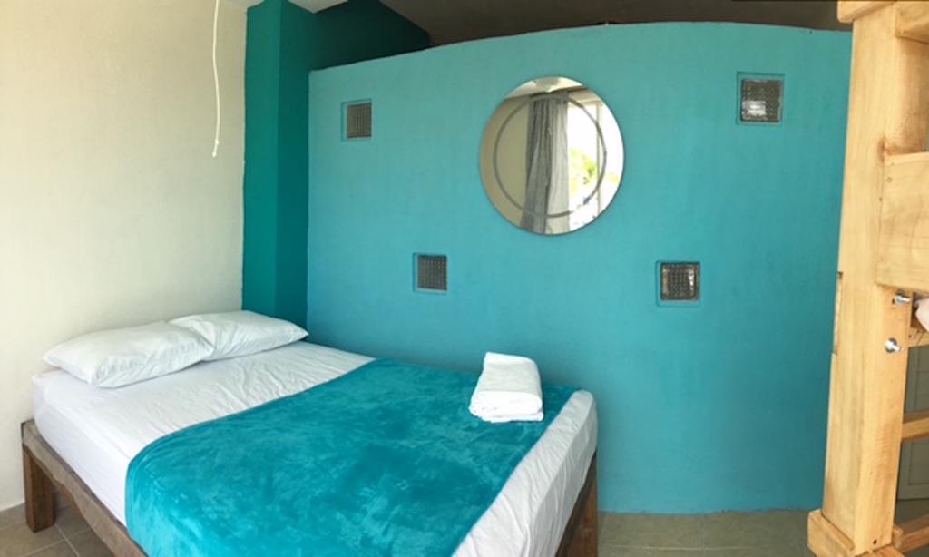 Hostal บูเซเรียส ภายนอก รูปภาพ