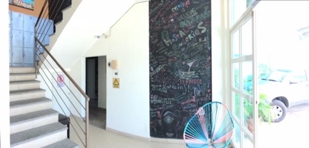 Hostal บูเซเรียส ภายนอก รูปภาพ